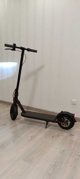 Електросамокат Xiaomi Electric Scooter 4