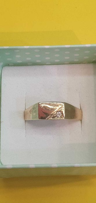 Sygnet złoty 14 k /585/ 2,84 g. R 27 - Madej Gorlice Mickiewicza -