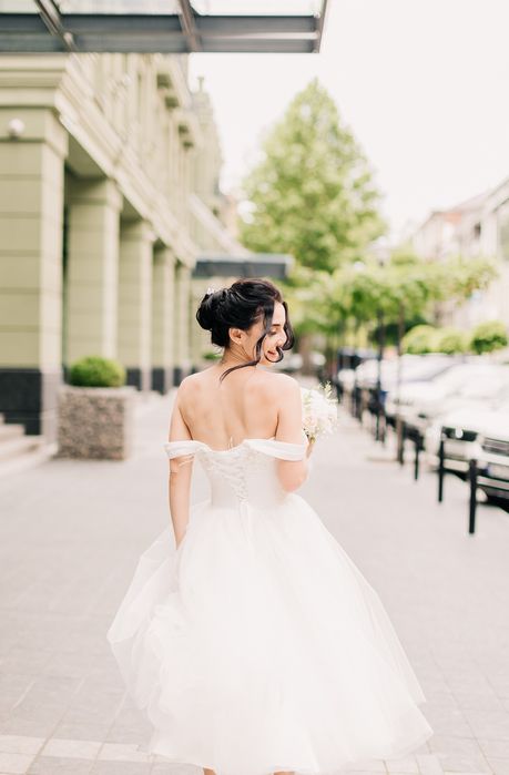 Продам свадебное, випускное платье!