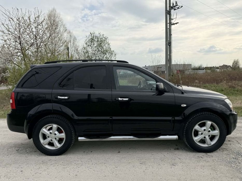 Продам Kia Sorento 2,5 TDI 4X4