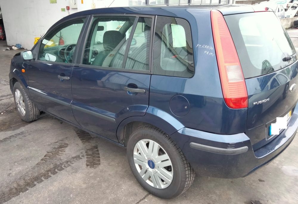Ford Fusion 1.2I De 2004 Disponível Para Peças