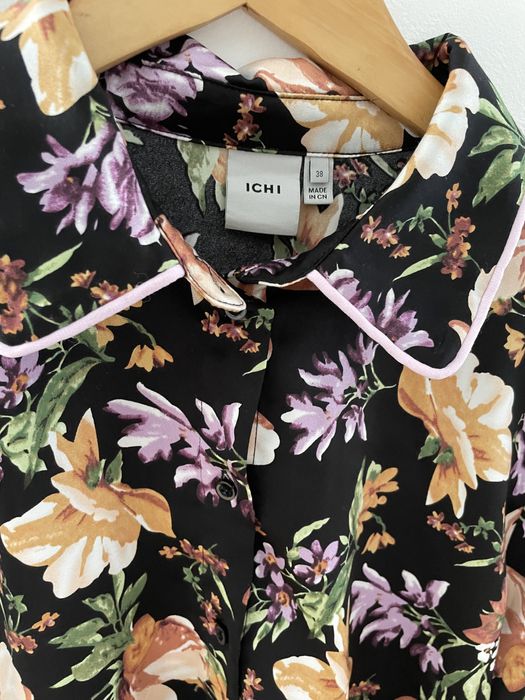 Piękna koszula damska boho czarna w kwiaty ICHi 40