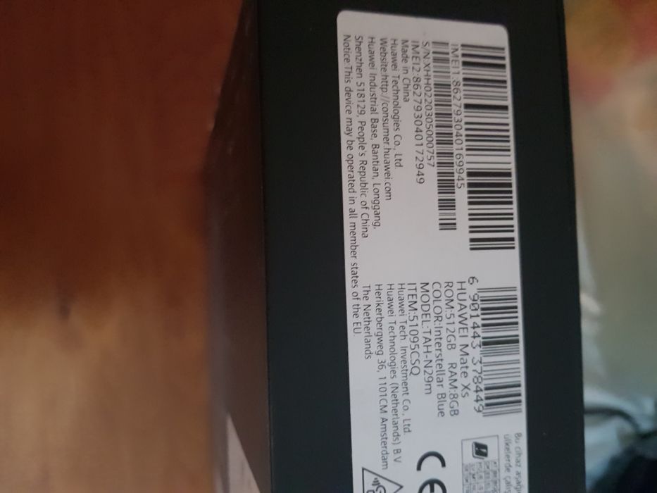 Huawei mate xs 5 g  com google