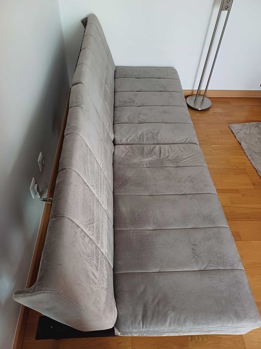 Sofá cama com colchão