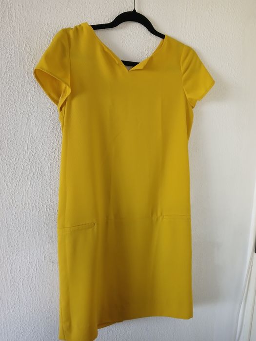 Vestido amarelo da Promod