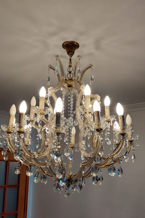 Lustre de iluminação