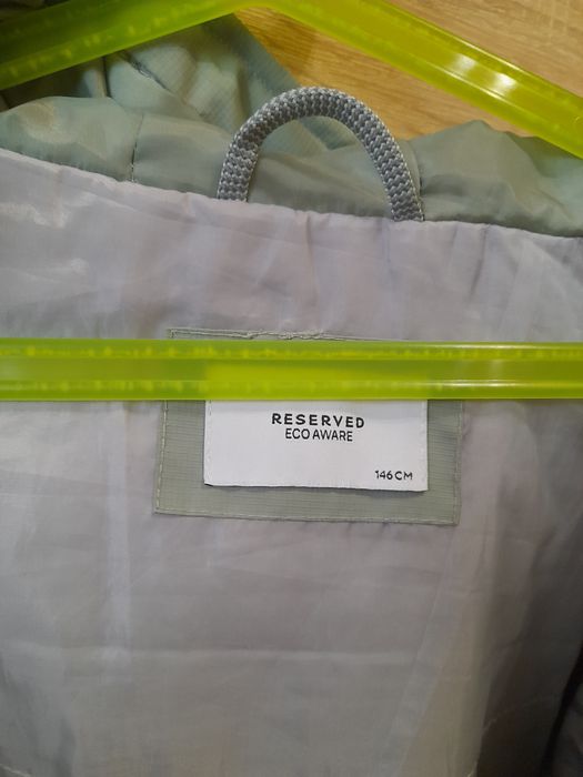 Куртка легенька на хлопчика 146 р.