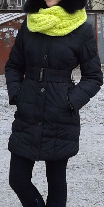 Пальто на холофайбере состояние нового.