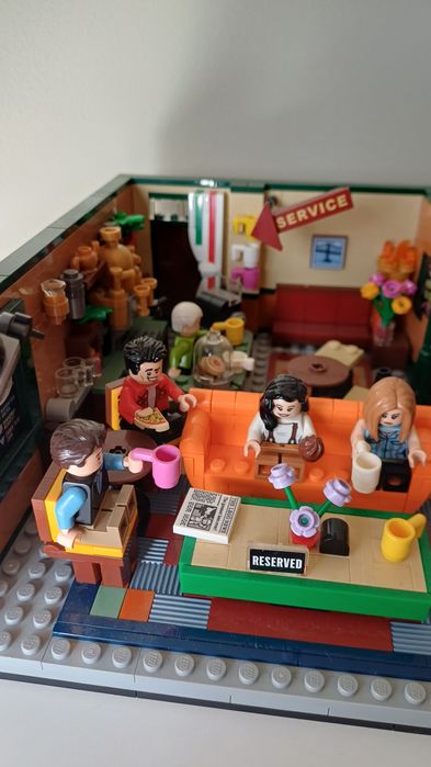 Lego  friends 21319 central Perk