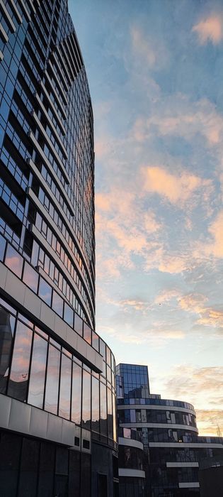 Нова 2 кімнатна квартира у продажу! Вікна виходять у двір! Печерський район. Без комісії!