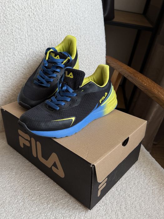 Кросівки Fila для підлітка