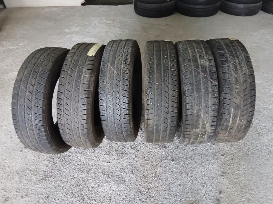6 Pneus 195/75R16 C Continental
