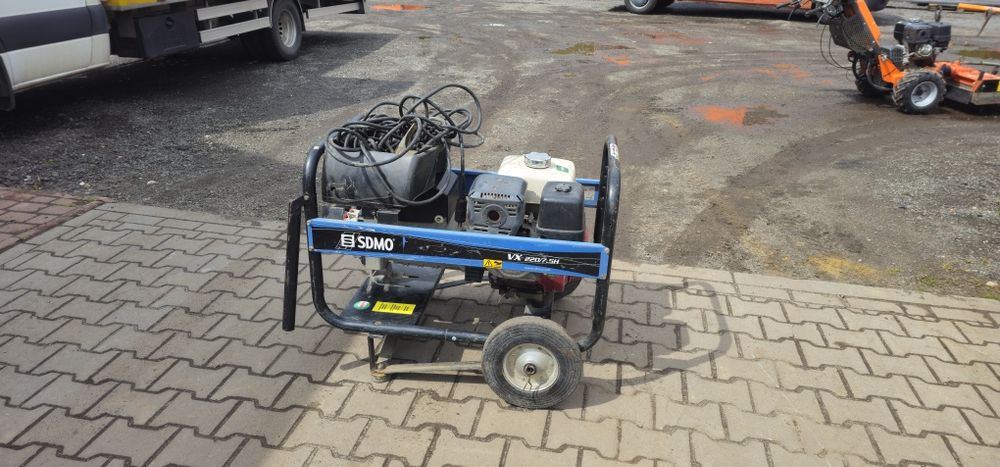 Agregat prądotwórczy Agregat spawalniczy SDMO VX220 fogo Honda