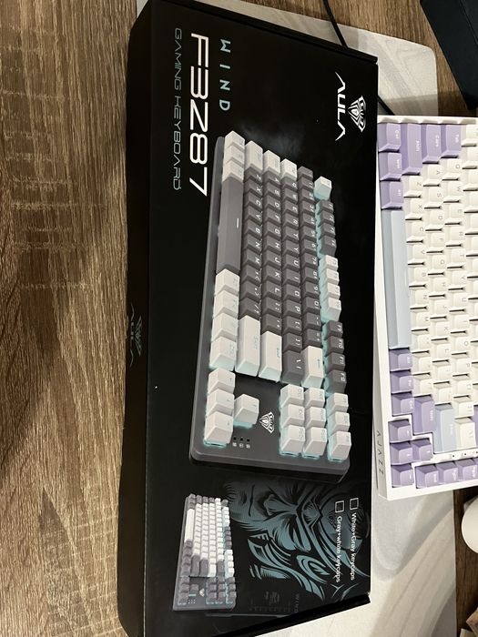 Продам клавіатуру Aula Wind F3287 Mechanical