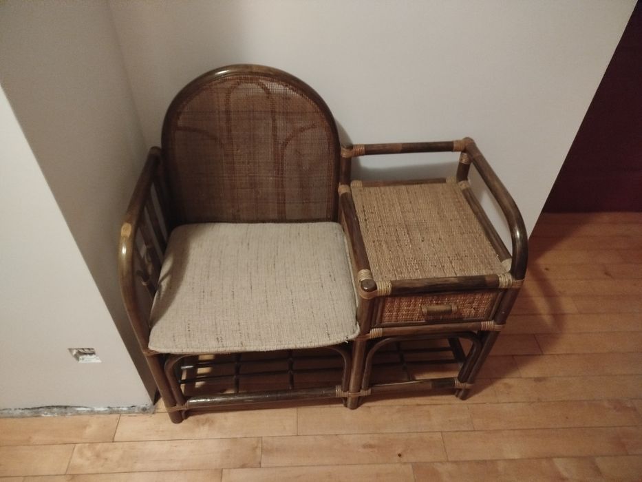 Rattanowe siedzisko z szufladą