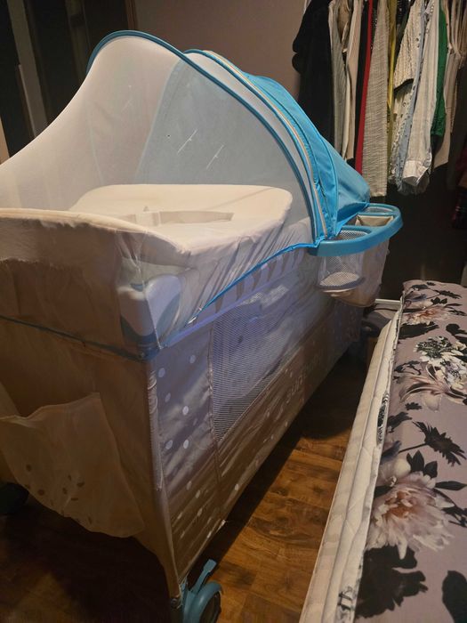 Łózeczko transportowe Sunbaby + kokon