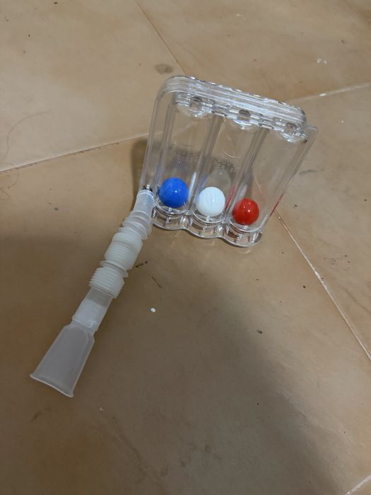 Exercitador Médico para a Respiração Profunda