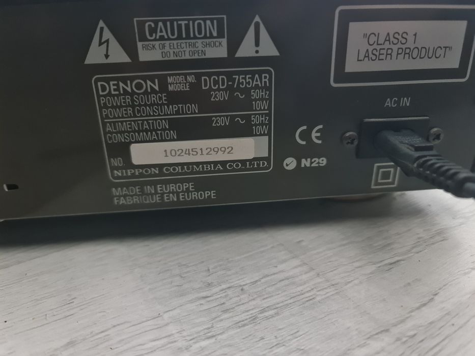 Denon dcd-755ar cd player + pilot