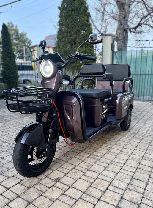 Електроскутер трицикл Corso SIG L, літієва батарея, гарантія рік
