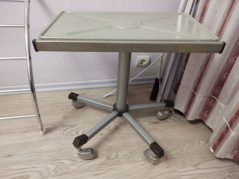 Продам лофт підставку