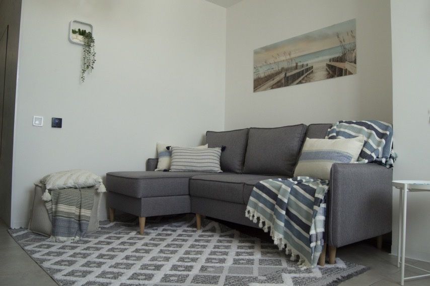 Посуточно Апартаменты - студио на берегу Днепра, м. Славутич, звоните!