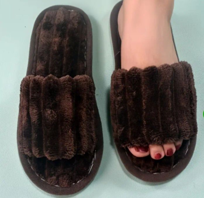 Жіночі тапочки різні розміри