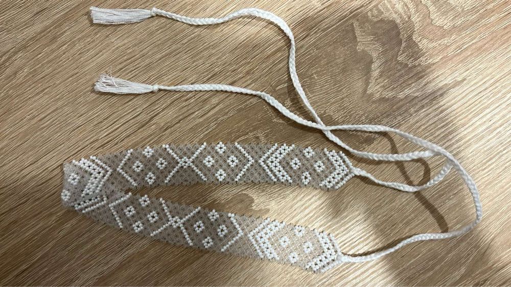 Чокери із бісеру в стилі Лесі Українки