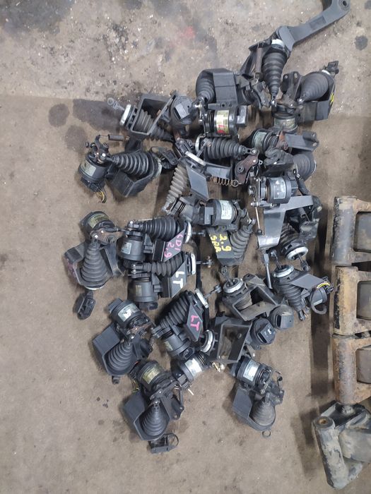 Акселератор педаль газа Спринтер sprinter Lt 2.5. Газулька