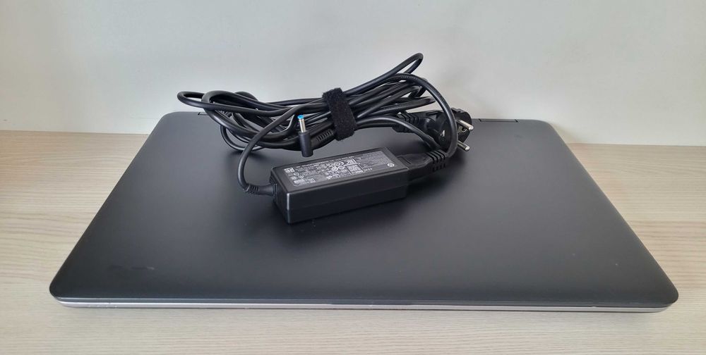 Laptop HP 650 G2 - Intel i5/8GB DDR4/256GB SSD M2/15,6" FullHD MAT