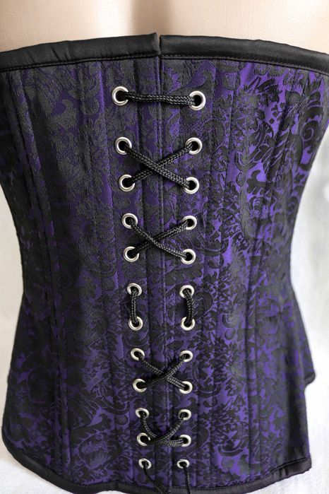 Вікторіанський корсет чорний фіолет готика стімпанк еротика size 30 L