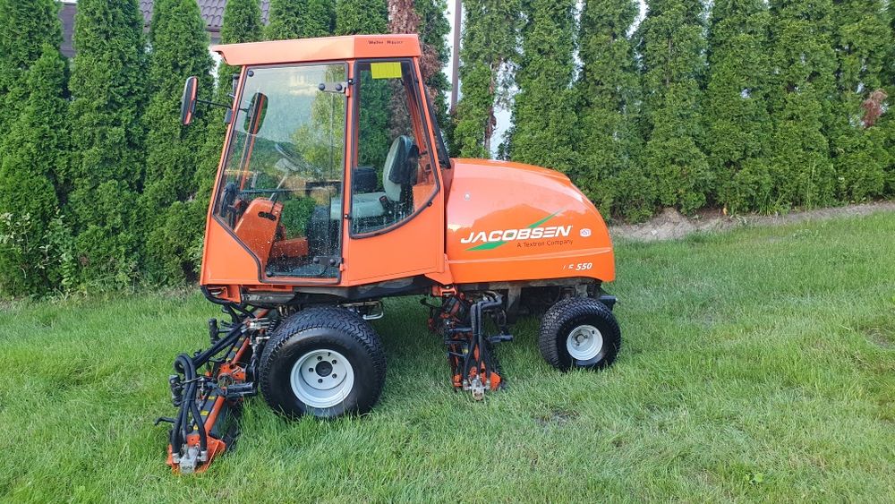 Kosiarka wrzecionowa Jacobsen LF 550