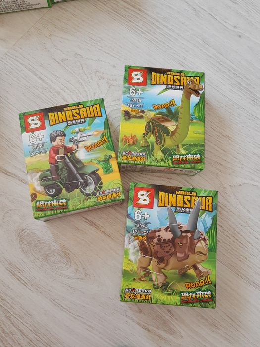 Klocki LEGO blocks Dinozaur word