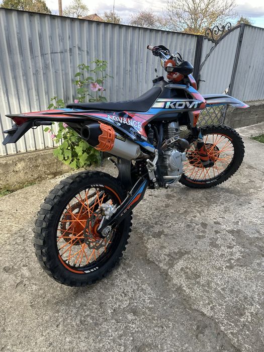 Продам кові адванс 250
