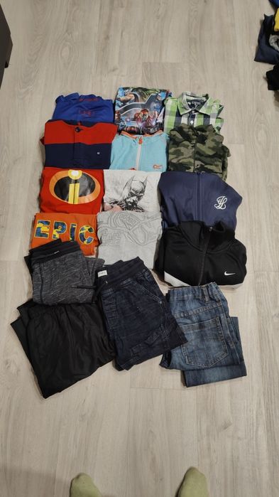 Zestaw r. 9-10 lat Nike Marvel Moro Batman
