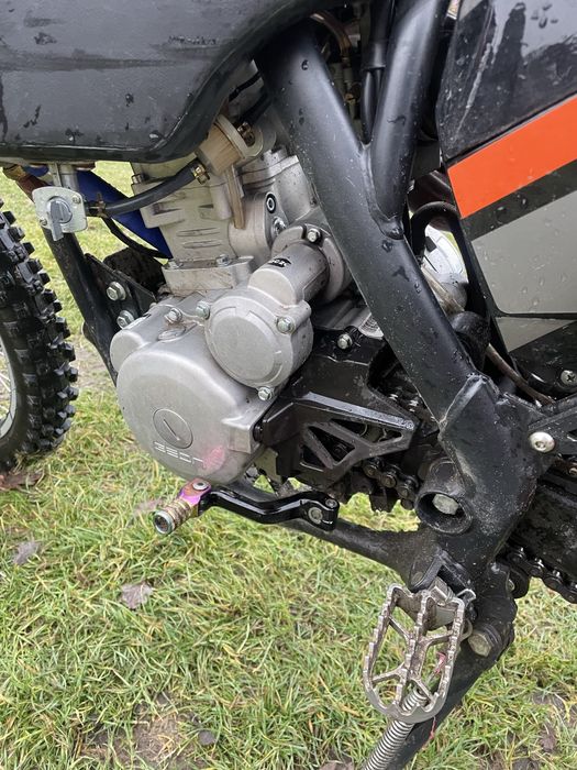 Продам мотоцикл geon gns 300