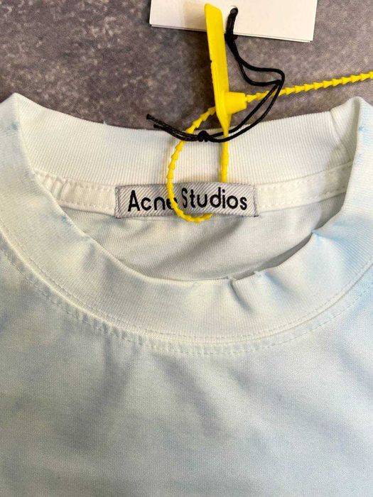 Футболка блакитна Acne Studios STOCKHOLM 1996 archive distressed M S