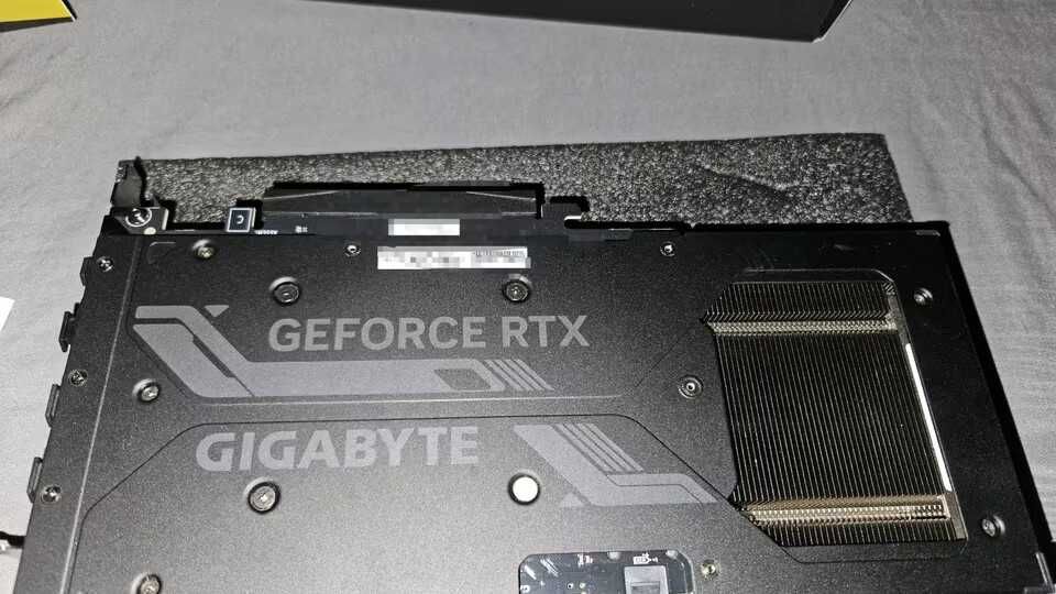 Karta graficzna Gigabyte Geforce RTX 4070 12GB