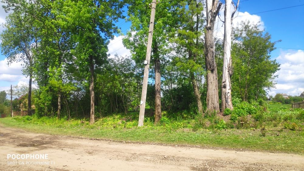 Продам земельну ділянку під забудову і