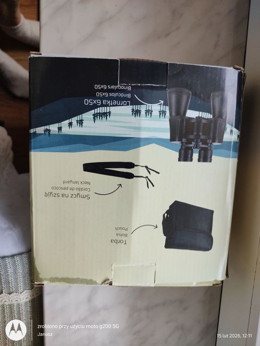 Lornetka z akcesoriami