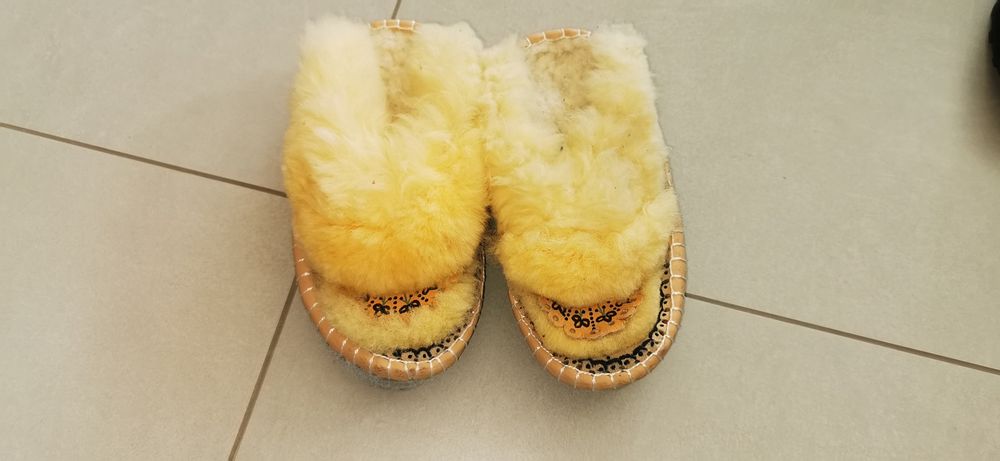 Kapcie góralskie rozm 36