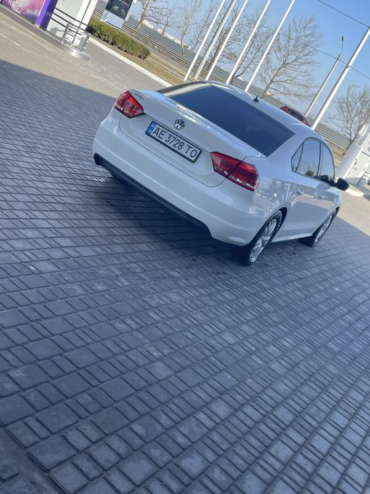 Продам фолксвагень пассат в достойном состоянии