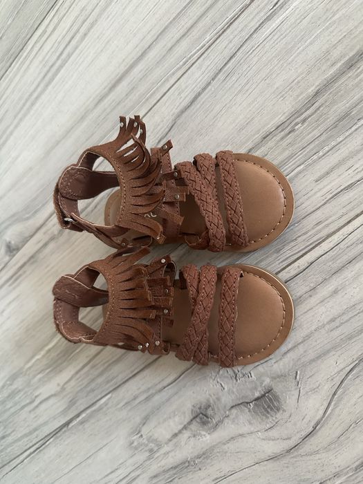 Sandały boho frędzle 22