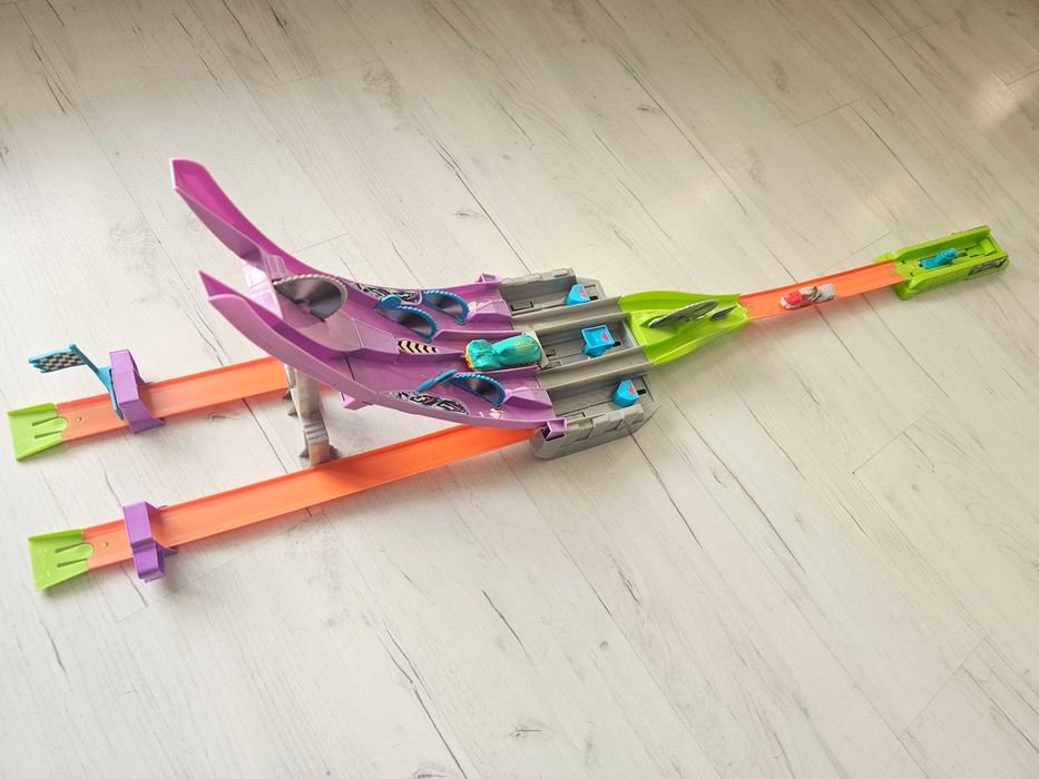 Hot Wheels wyrzutnia piła