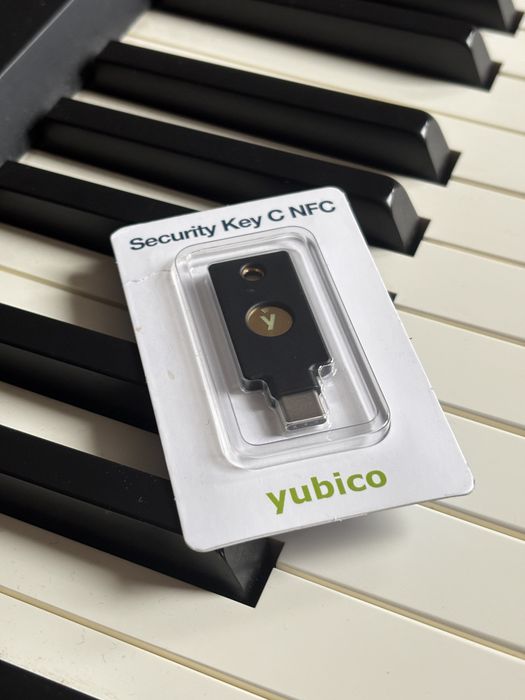 Yubico Security Key C NFC by Yubico