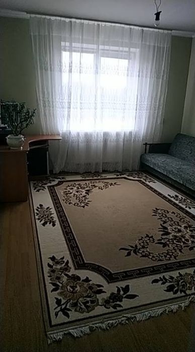 продаж будинку в Перлявці