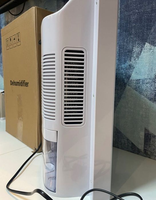 напівпровідниковий осушувач повітря VS-DH05 2.2 л -90 ват