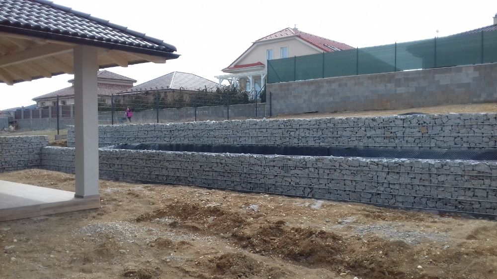 Mury oporowe,ogrodzenia gabionowe,bramy produkcja,montaż