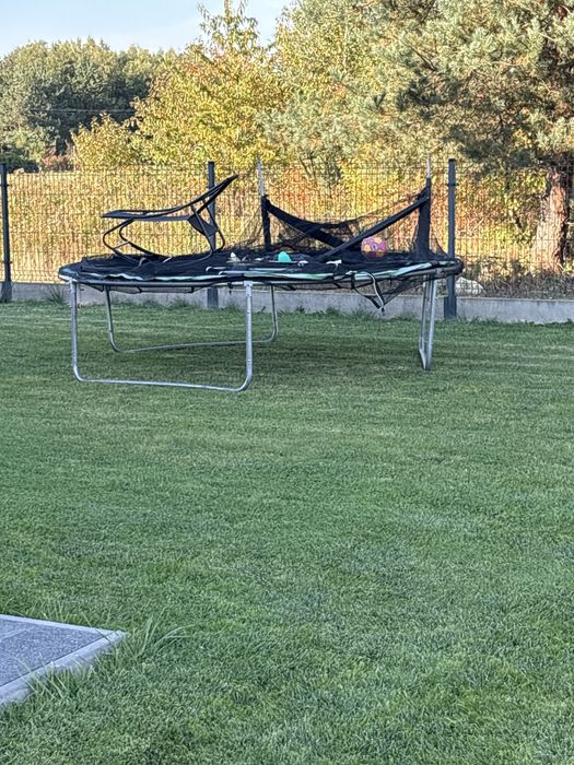 Trampolina oddam za darmo