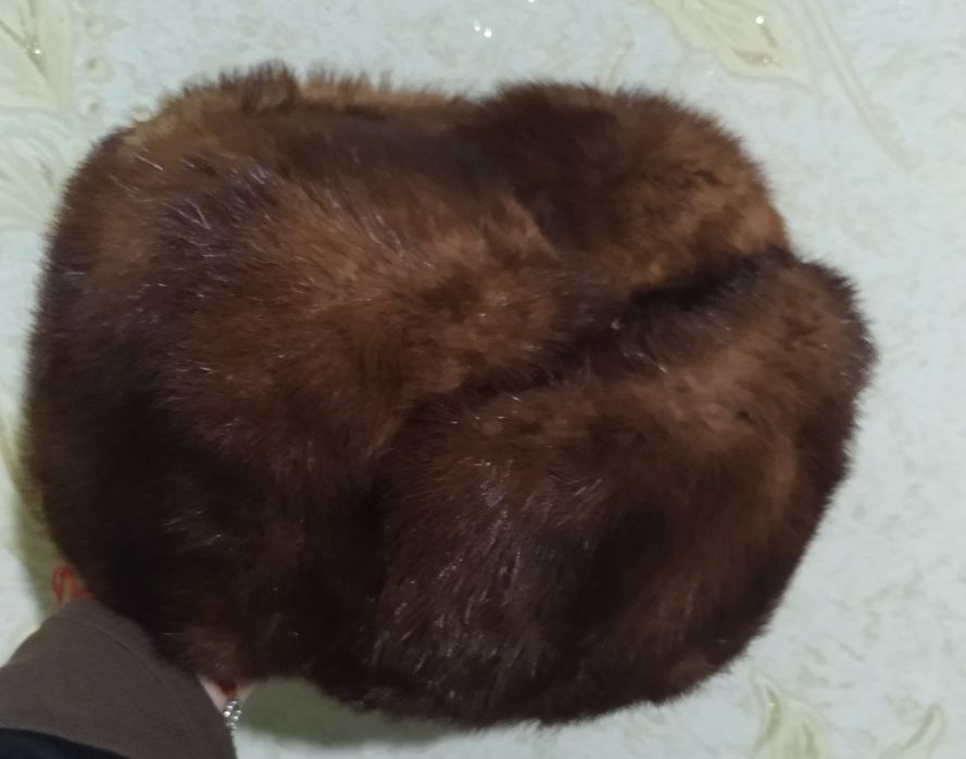 Норкові шапки нові