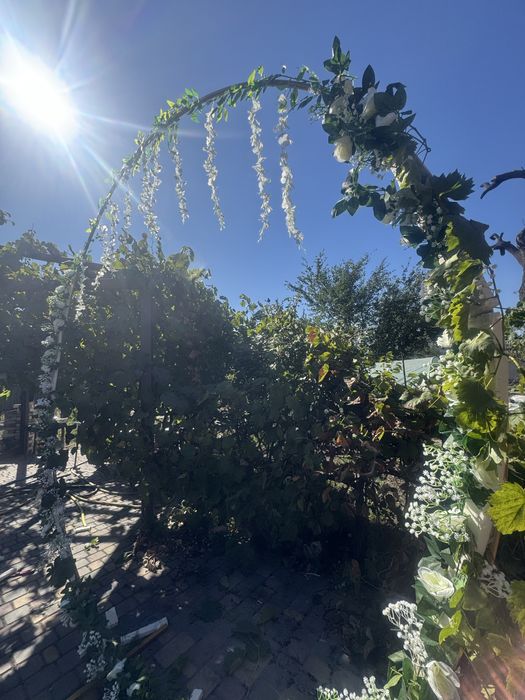 Арка свадедная  аренда